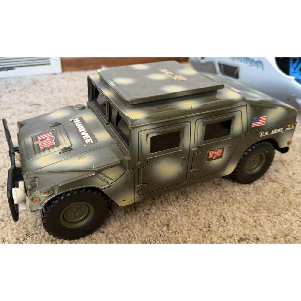 G. I Joe Mobile Command Humvee 2001 NOT WORKING